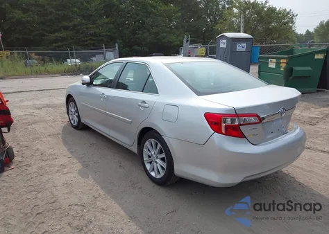 2013 Toyota Camry Xle z USA, uszkodzony, nr VIN 4T4BF1FK1DR336472